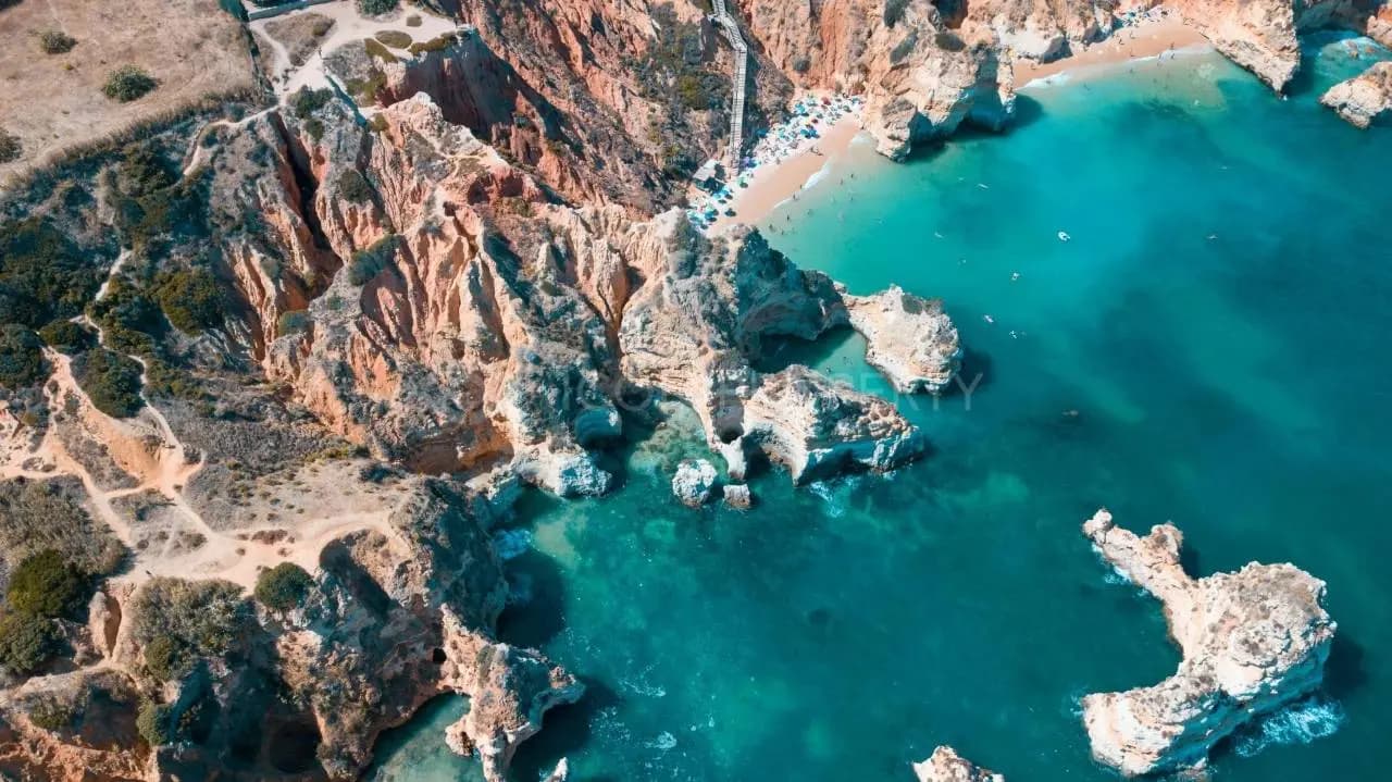 Real Estate Market Trends in the Algarve in 2025